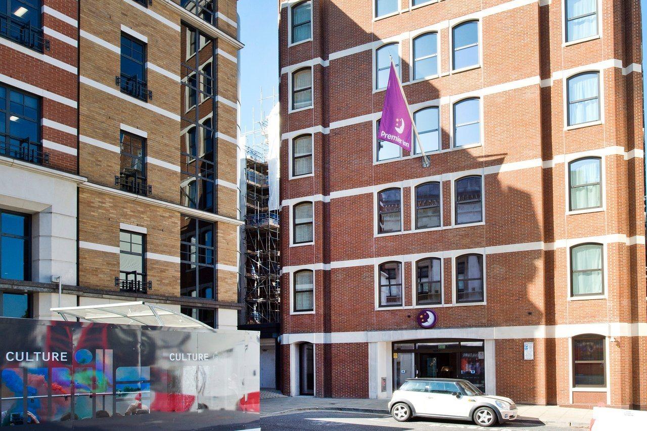 Premier Inn London Farringdon Exterior photo